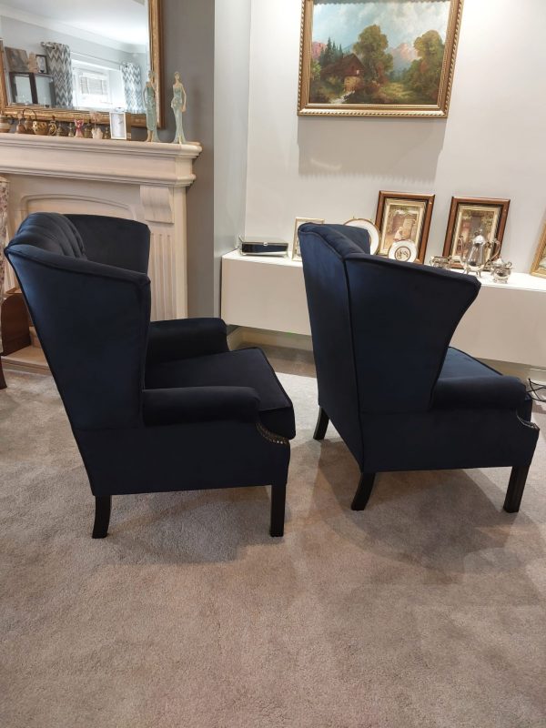 Antique Chesterfield Armchairs – Fully Restored, Elegant & Timeless - Image 4